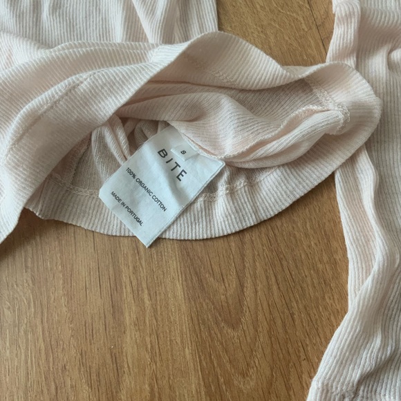 Bite Studio Long sleeve semi-sheer top - Picture 12 of 12